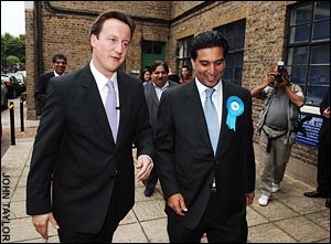 Tony Lit with Conservative leader David Cameron