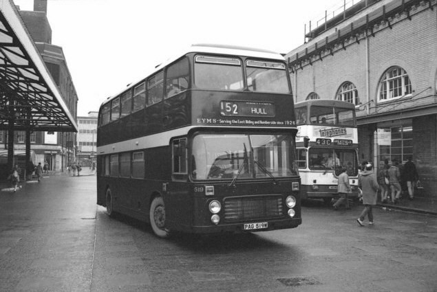Scene at Hull bus station in January 1986